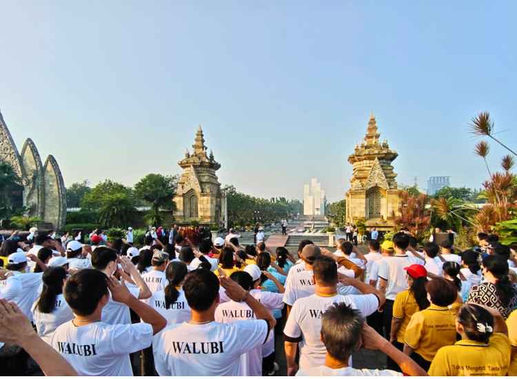 Karya Bakti & Tabur Bunga di…